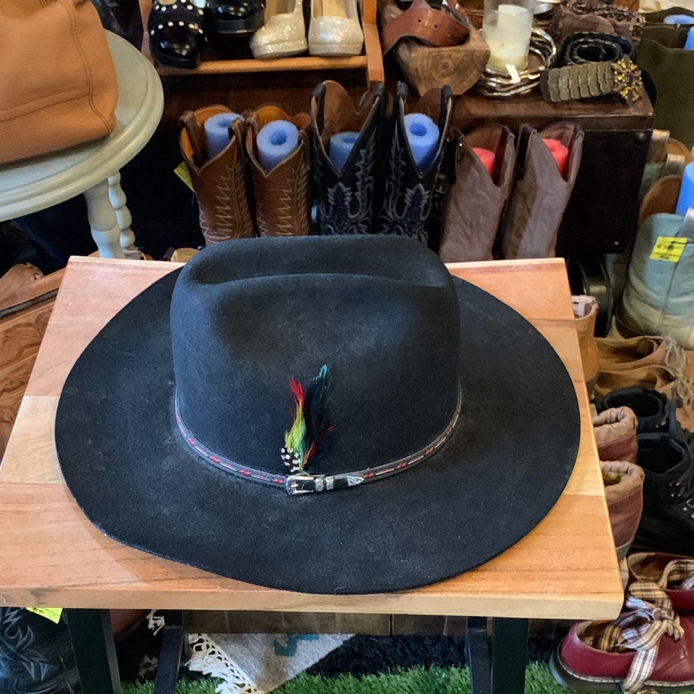 SMITHBILT  Charcoal Hat with Colorful Feather Accent